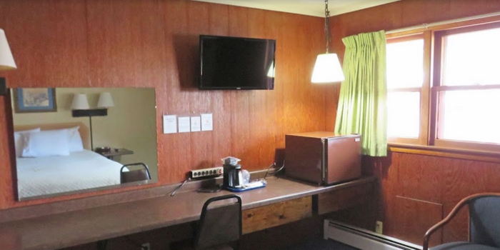 Indianhead Motel - From Web Listing